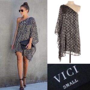 VICI Rooftop At Sundown One Shoulder Statement Dress in Size Small